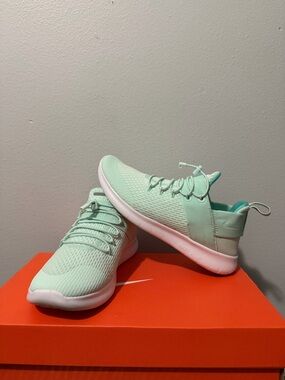 Nike Women's Mint Green Lightweight Trainers